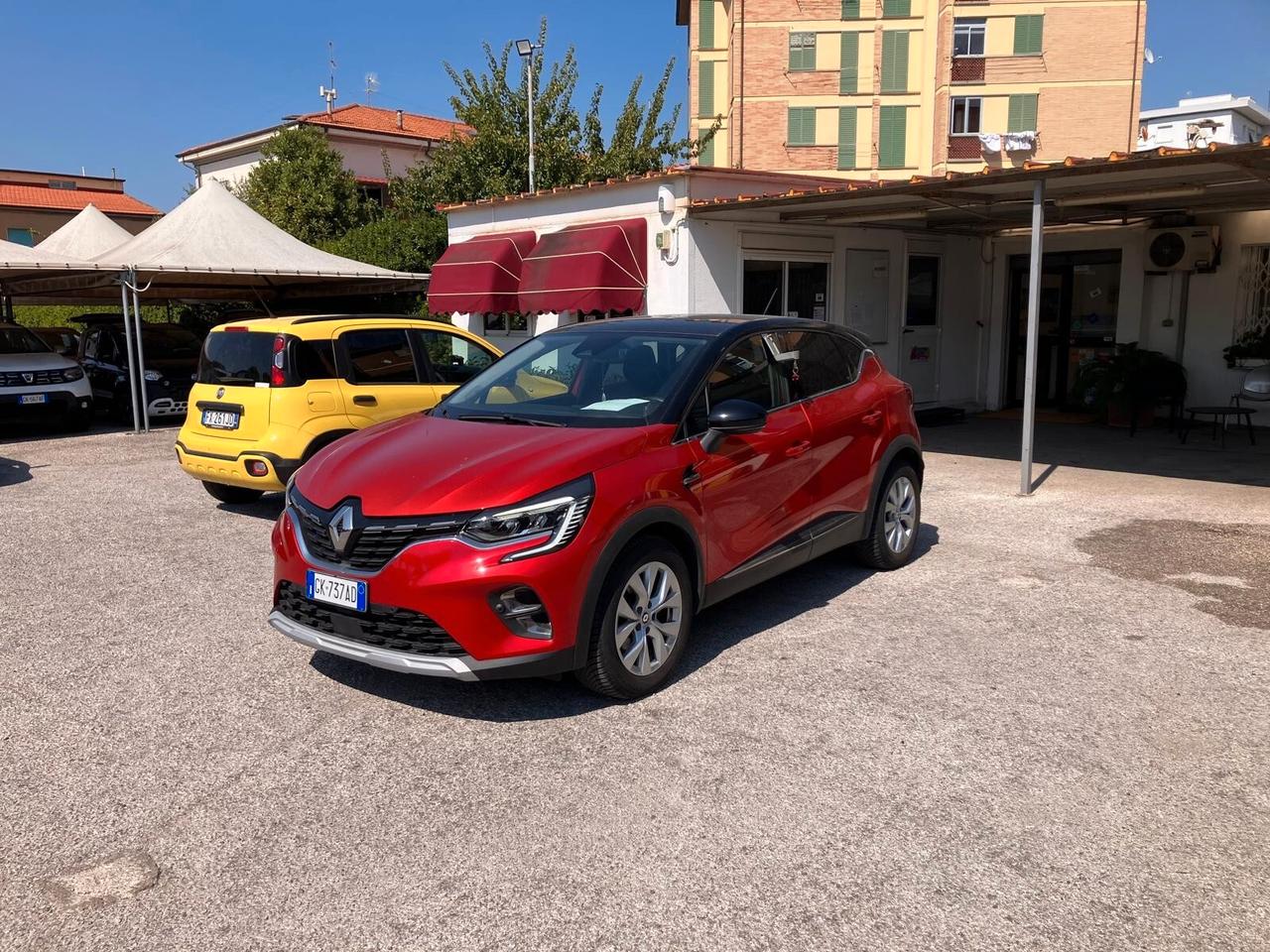 RENAULT CAPTUR 1.6 Hybrid 145cv Intens