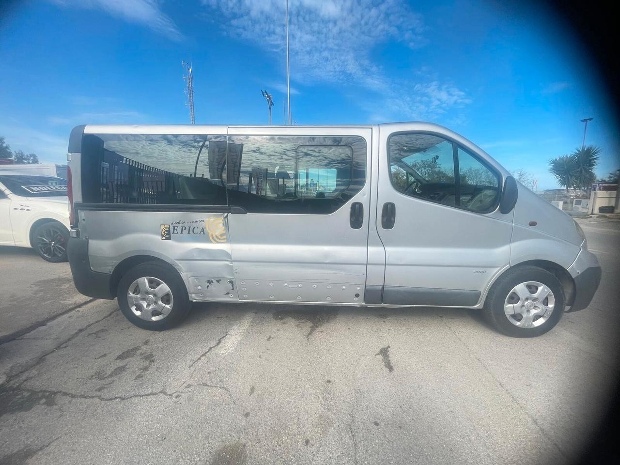 Opel Vivaro 29 2.0 CDTI PL-TN Combi 9 posti