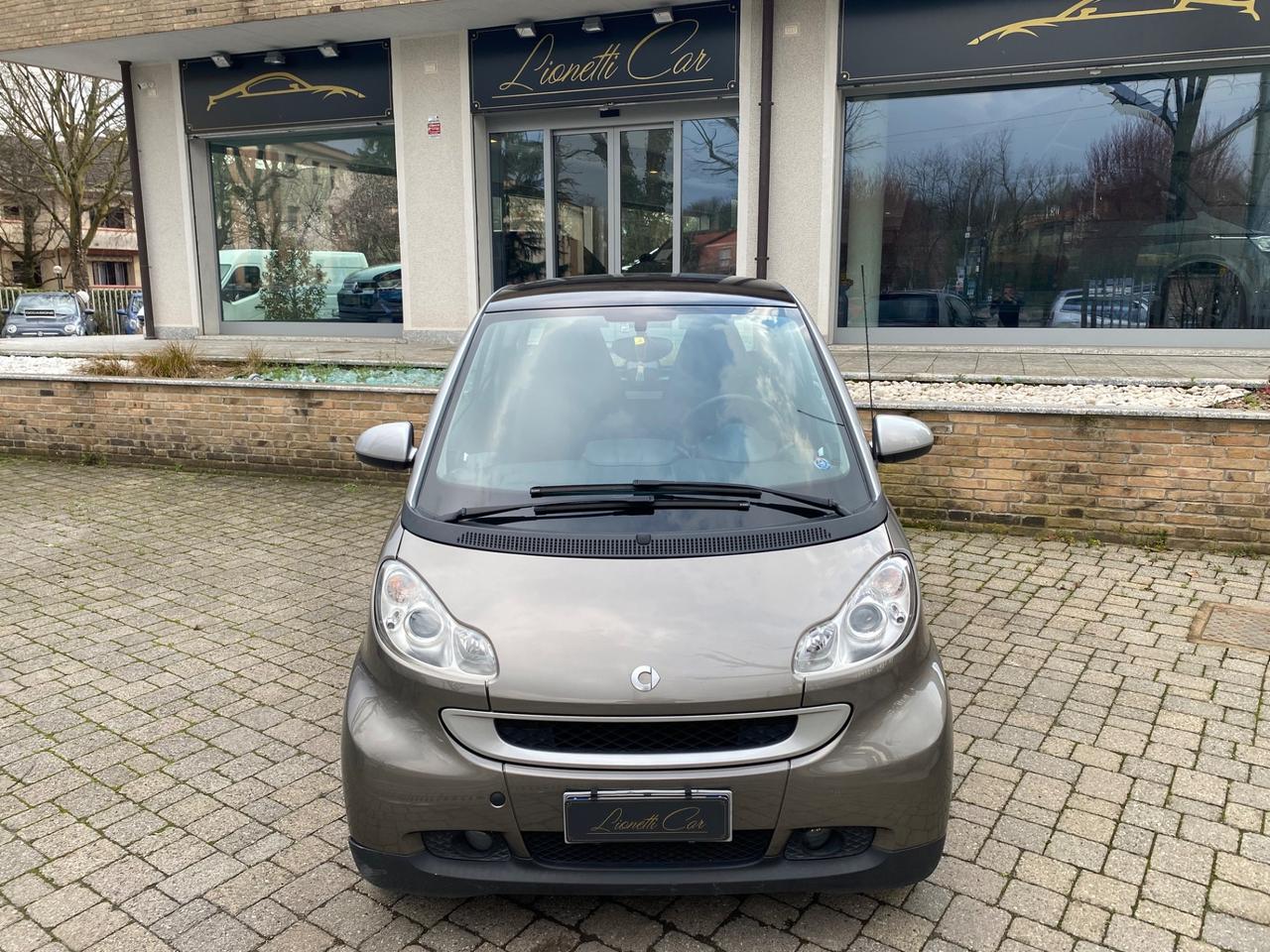 Smart ForTwo 1000 52 kW MHD coupé passion