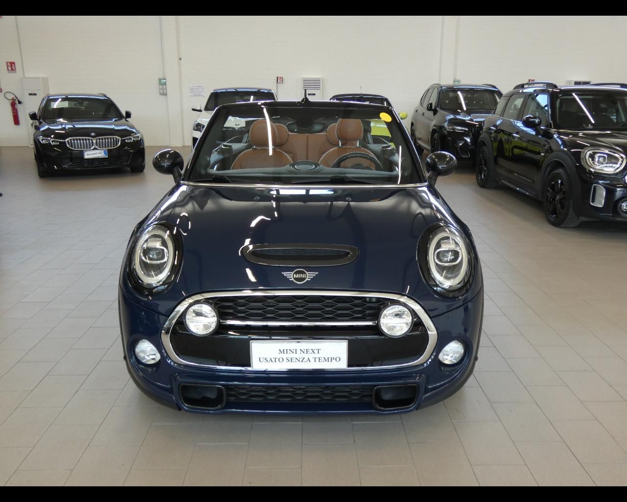 MINI Mini Cabrio (F57) - Mini 2.0 Cooper SD aut. Hype Cabrio