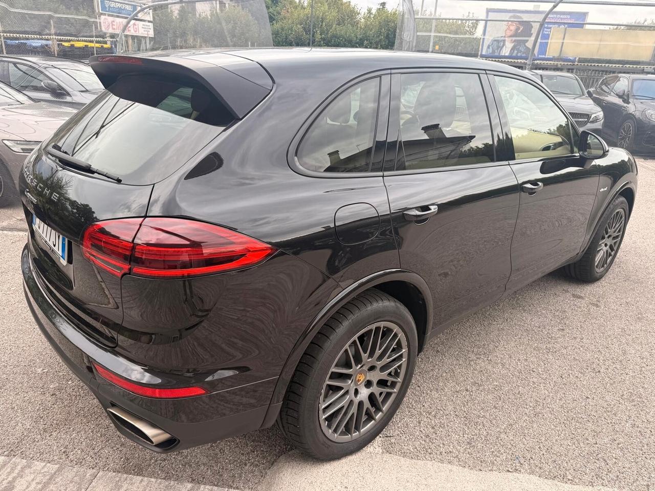 Porsche Cayenne 3.0 Diesel Platinum Edition
