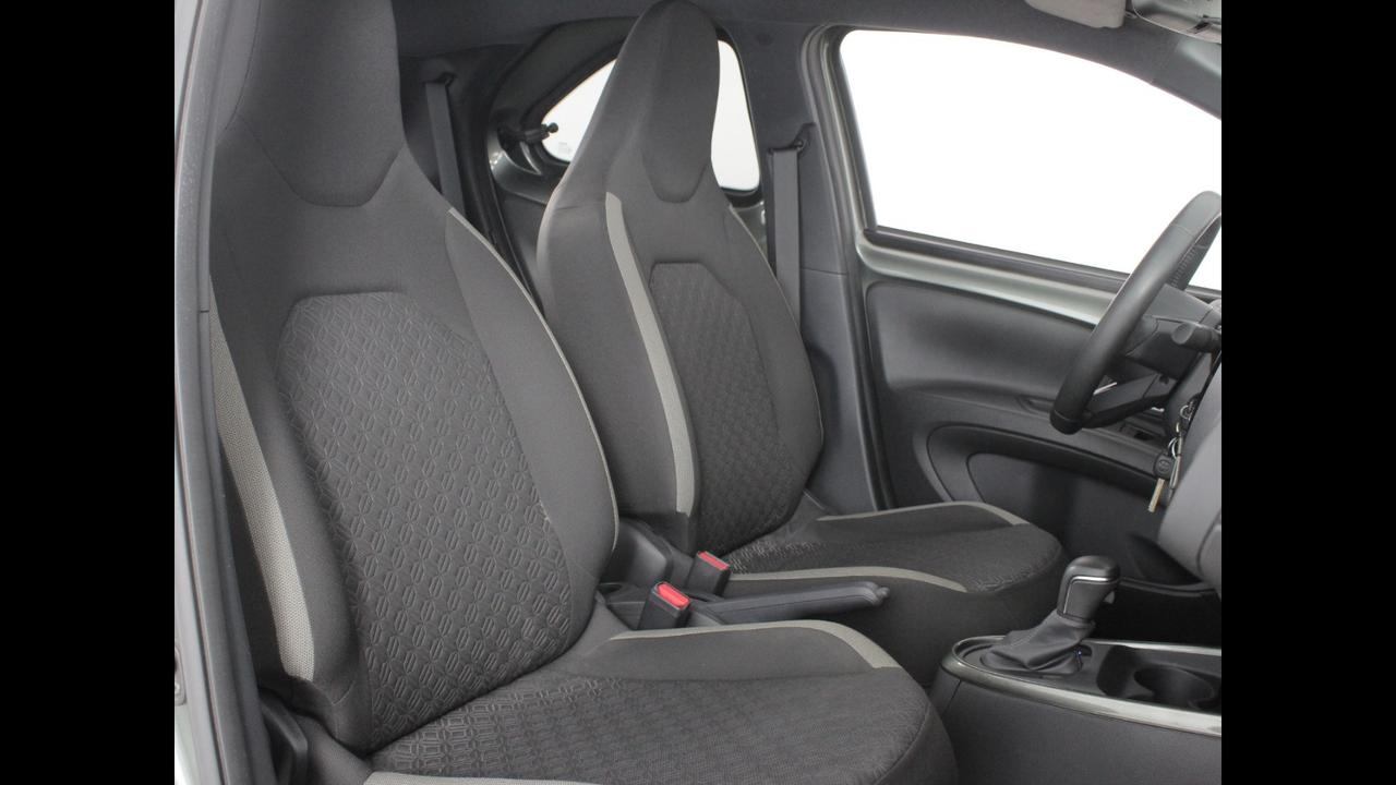 TOYOTA Aygo X - Aygo X 1.0 Trend 72cv