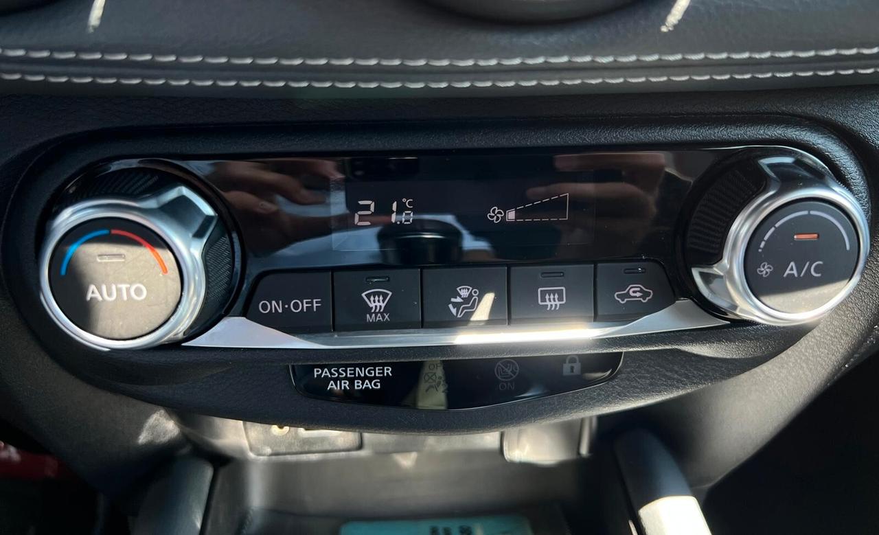 Nissan Juke 1.0 DIG-T 114 CV N-Connecta