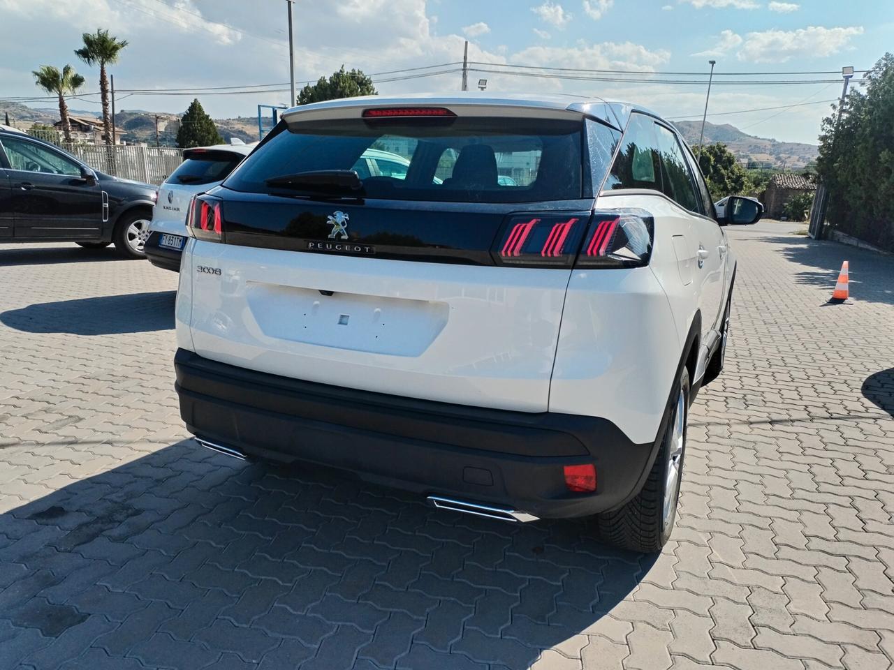 Peugeot 3008 BlueHDi 130 S&S Active Pack 2022