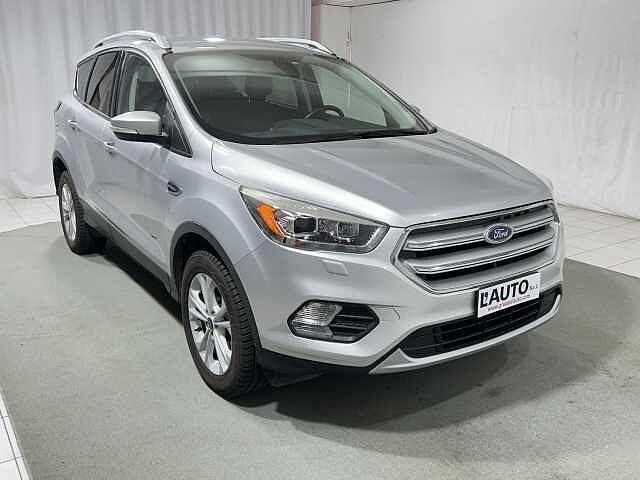 Ford Kuga 2.0 TDCI 150 CV S&S 4WD Titanium