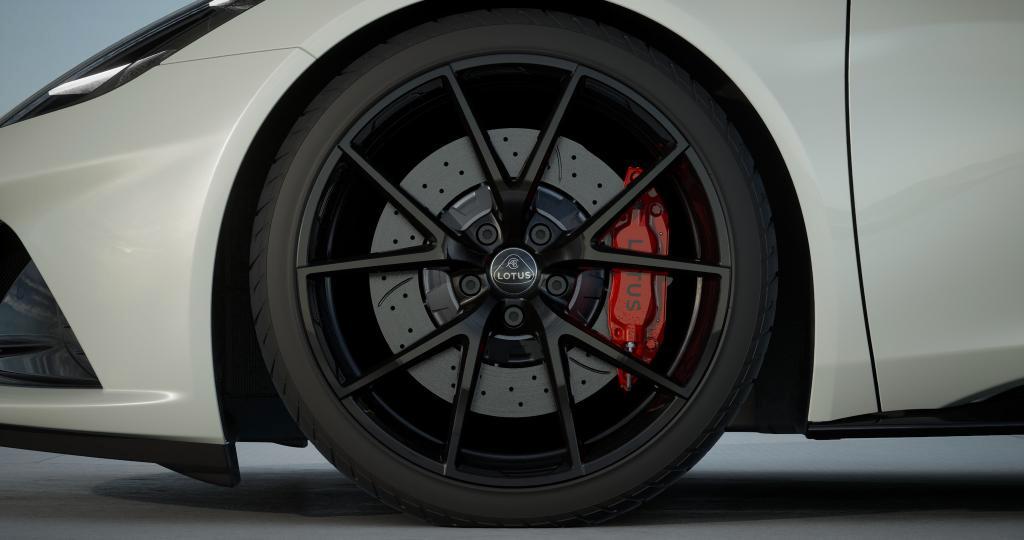 Lotus Emira Turbo SE