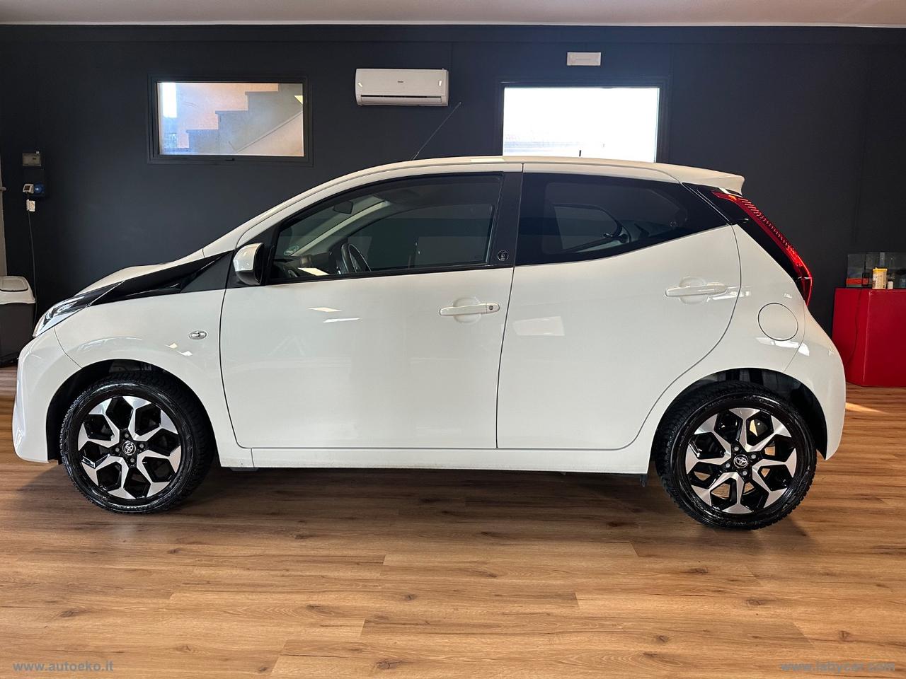 TOYOTA Aygo Connect 1.0 VVT-i 72 CV 5p.Team Deutschland