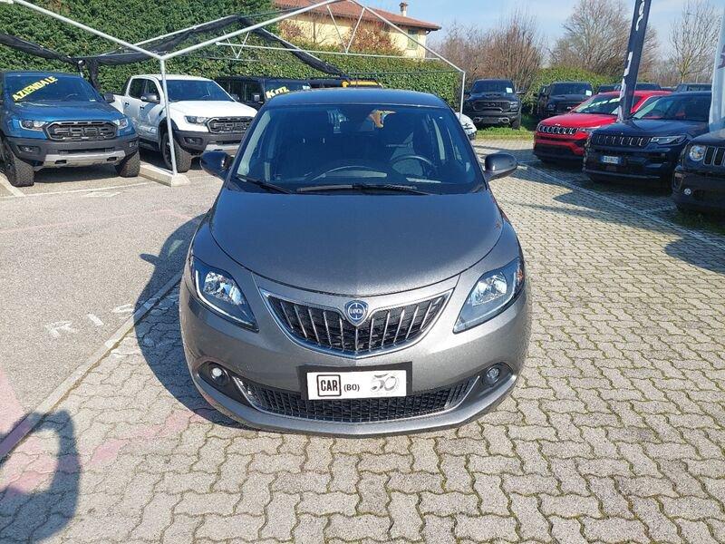 Lancia Ypsilon 1.0 FireFly 5 porte S&S Hybryd Gold