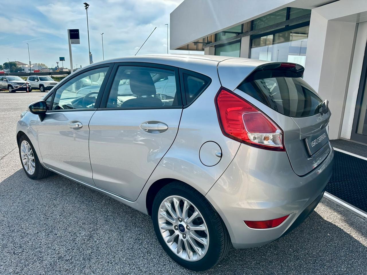 Ford Fiesta 1.5 TDCi 5 porte