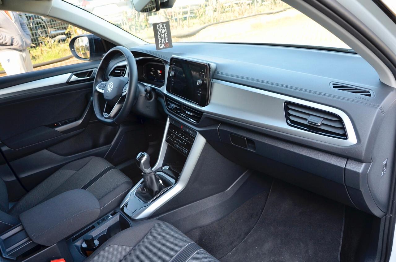 VOLKSWAGEN T-ROC 1.0 TSI SPORT 116cv, GARANZIA UFF VW, UNICOPROPRIETARIO, EURO 6E, FARI LED, APPLE ANDROID, PERMUTE