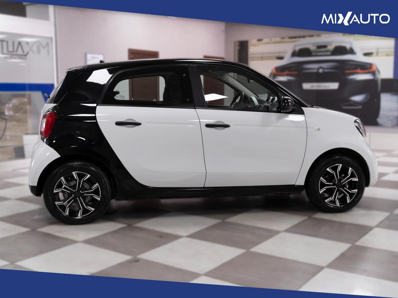 Smart ForFour 1.0 Youngster 71CV