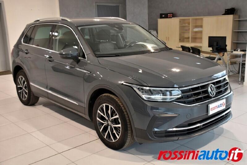 VOLKSWAGEN TIGUAN 2.0 TDI 150 CV DSG LIFE + TECH PACK NAVI CARGO