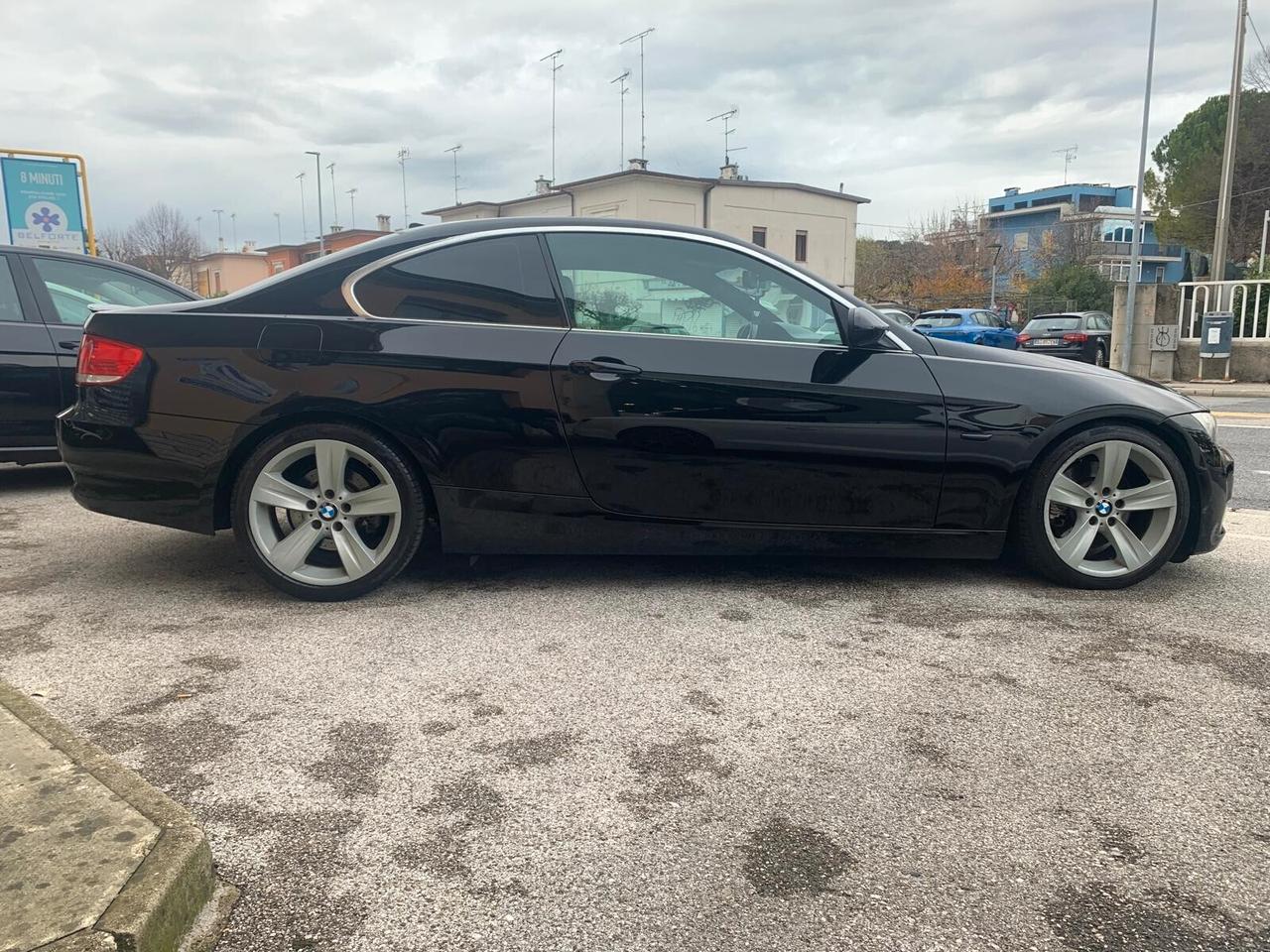Bmw 325i E92 cat Coupé