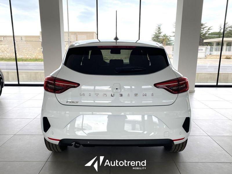 Mitsubishi Colt 1.0L turbo 90 CV Invite