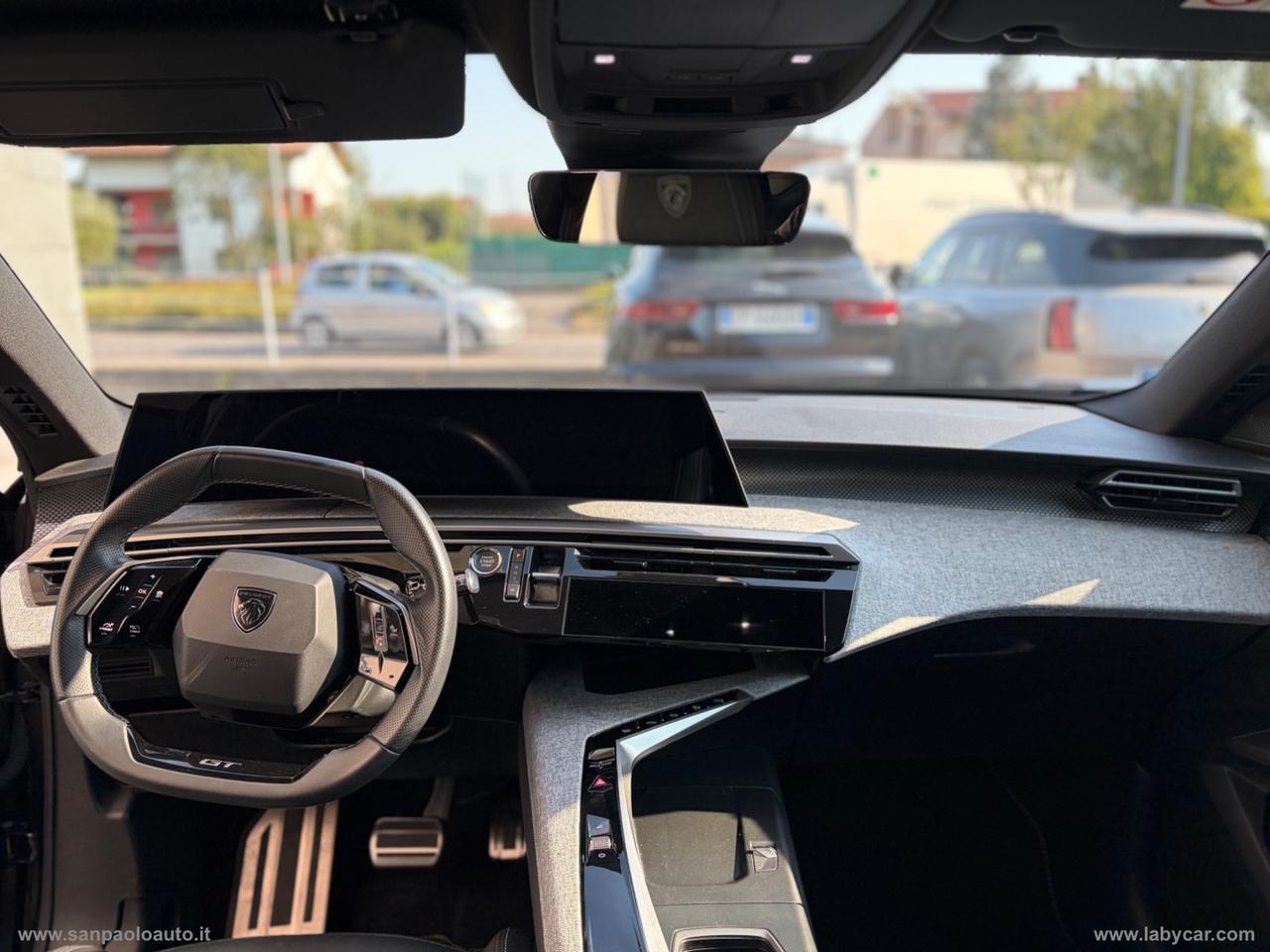 PEUGEOT 3008 Hybrid 136 e-DCS6 GT