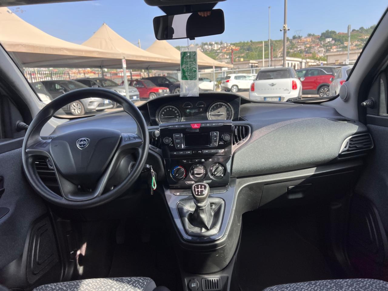 Lancia Ypsilon 1.2 69 CV 5 porte Elefantino Blu