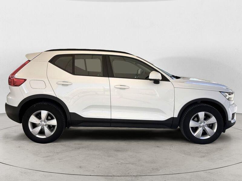 Volvo XC40 T2 129 CV Automatico Momentum Core