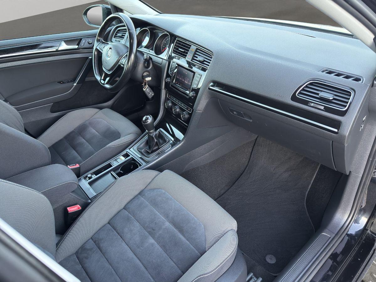 VOLKSWAGEN - Golf - 1.6 TDI 105cv 5p. Highline BlueMotion Technology