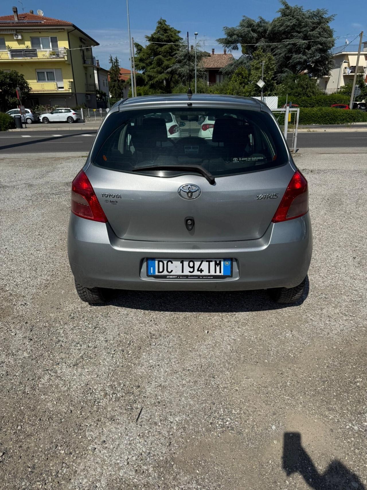 Toyota Yaris 1.4 D-4D 5 porte Sol