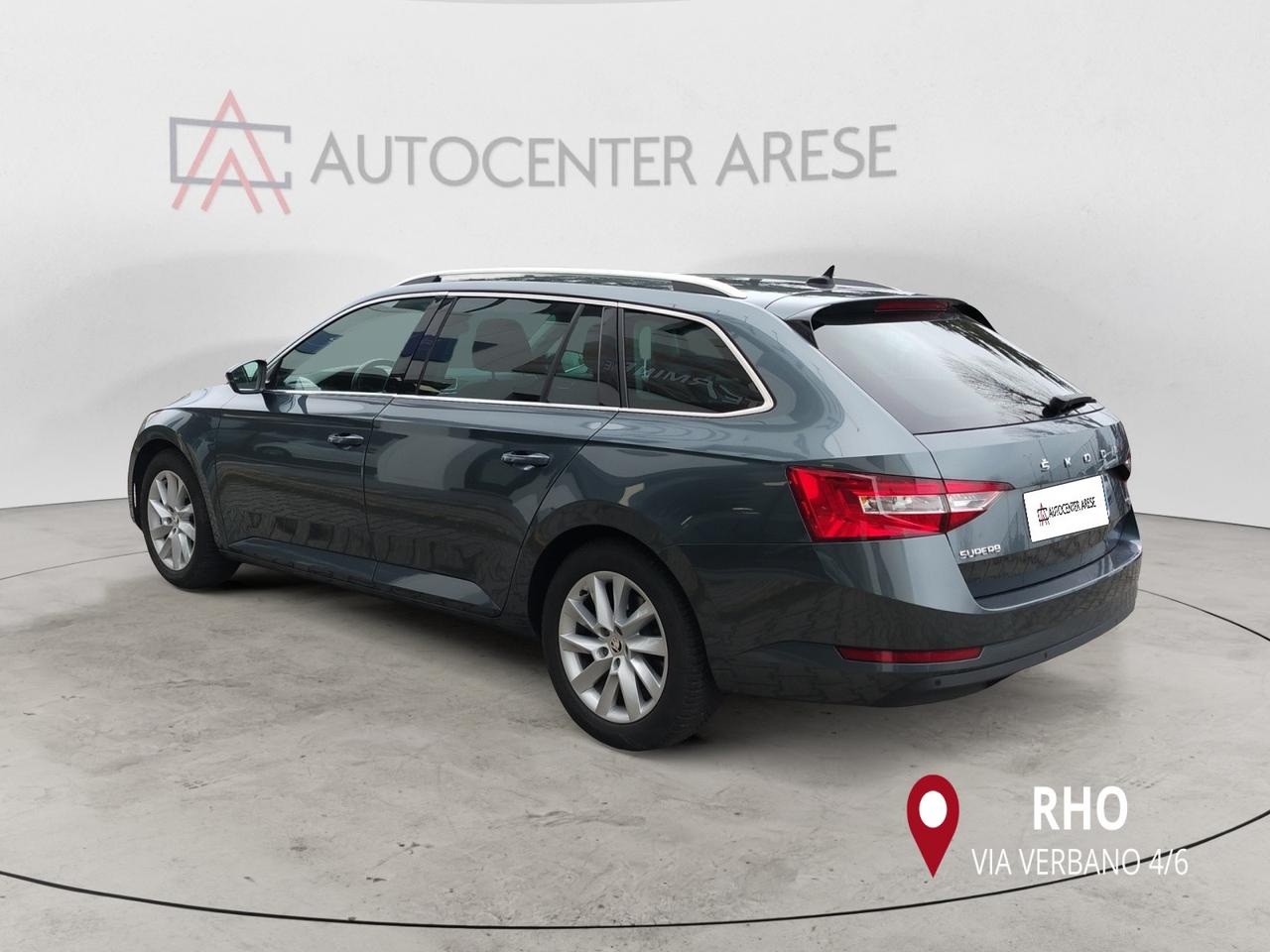 Skoda Superb iV Wagon Superb Wagon iV 1.4 tsi phev Executive dsg