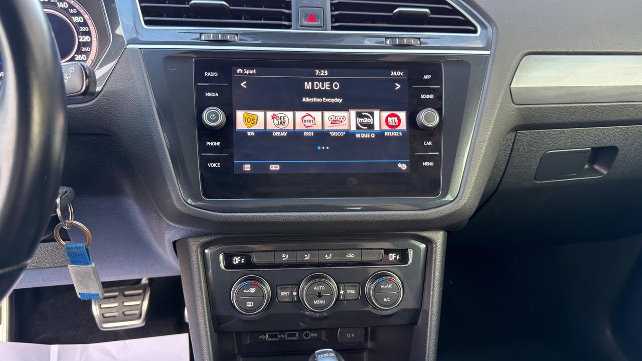 Volkswagen Tiguan R-LINE 2.0 TDI DSG