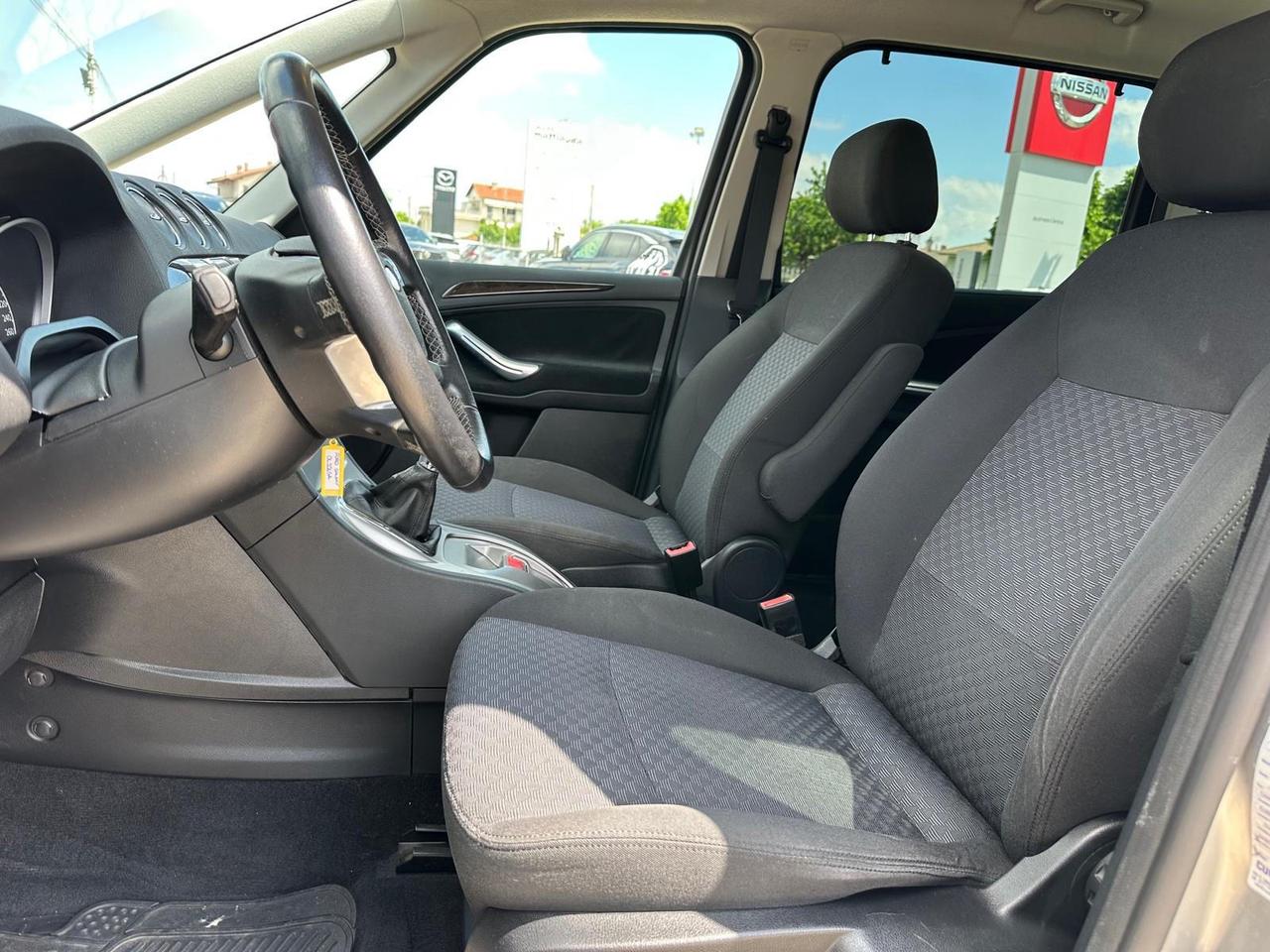 Ford Galaxy 2.0 Ghia