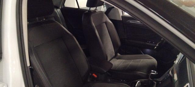 VOLKSWAGEN T-Roc 2.0 TDI 150 CV DSG Style FULL LED