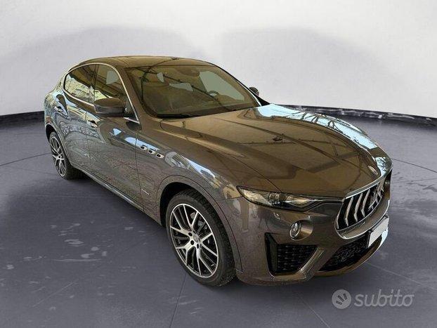 Maserati Levante V6 AWD Gran Sport PARI AL NUOVO