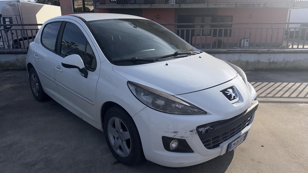 Peugeot 207 1.4 HDi 70CV 5p. Energie