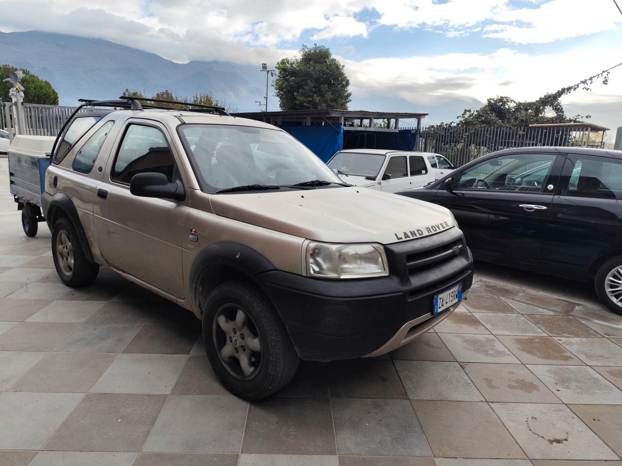 Land Rover Freelander 2.0 Td4 16V cat 3p. Softb. SE compreso carrello appendice