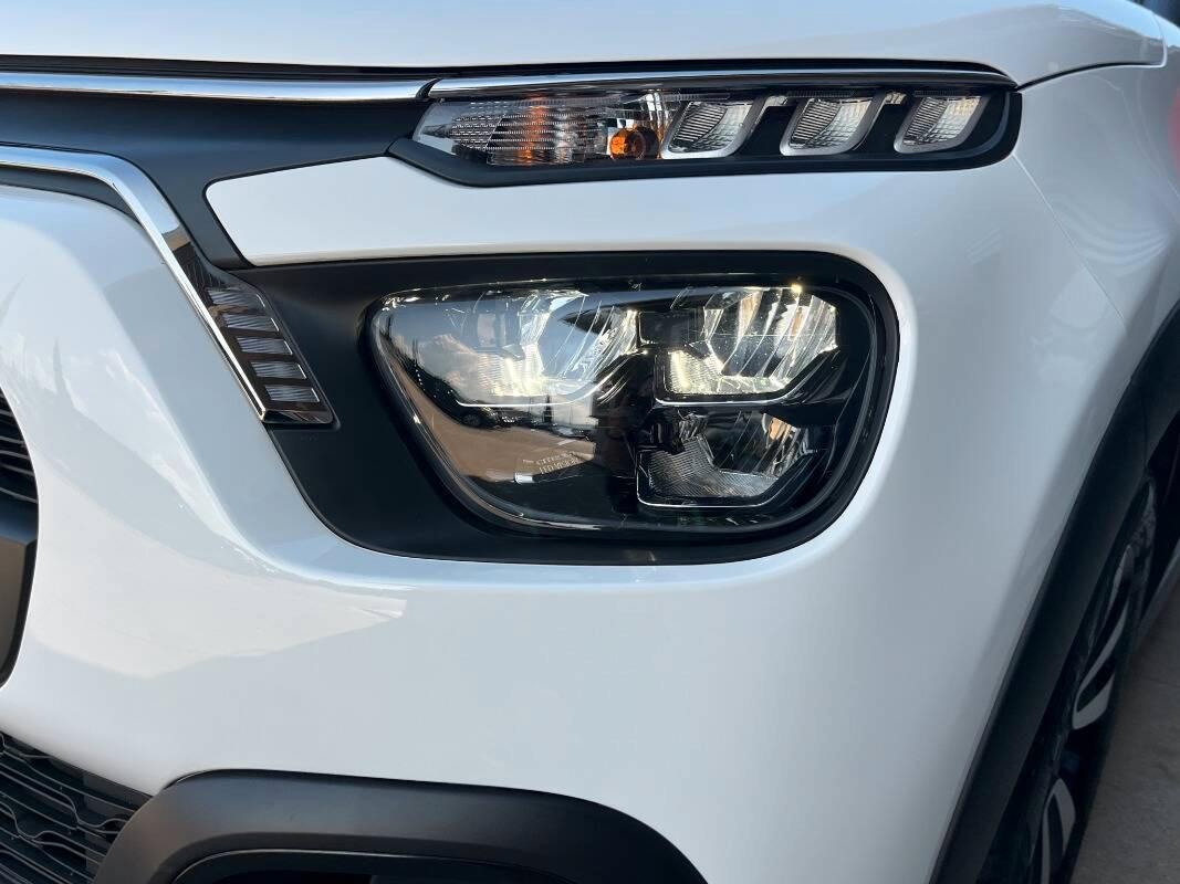 Citroen C3 1.2 puretech Shine s&s 110cv