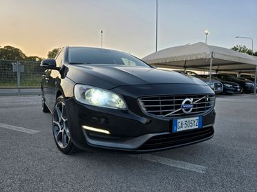 Volvo V60 2.0 d2 Volvo Ocean Race geartronic 120cv