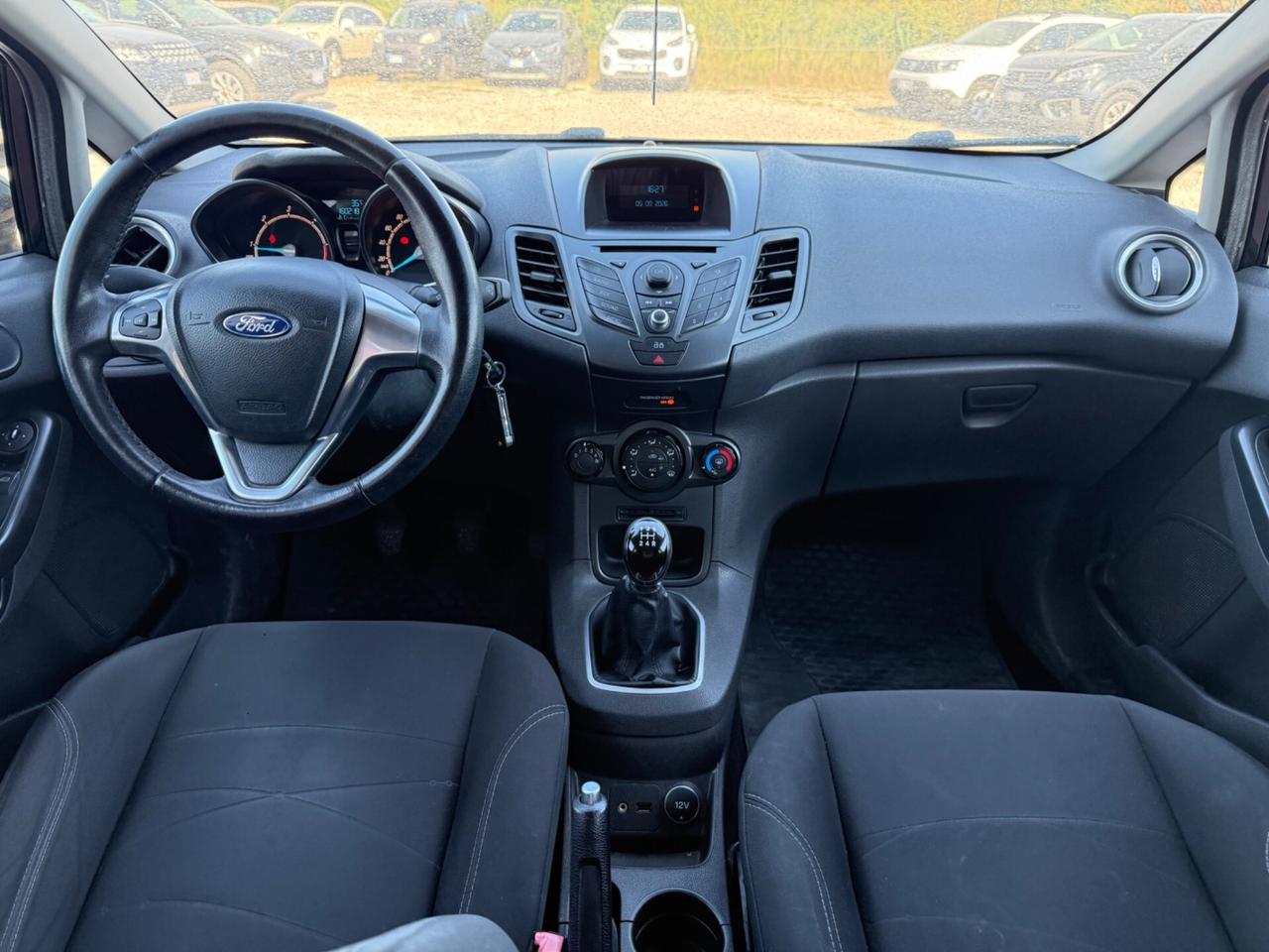 Ford Fiesta 1.5 TDCi 75CV 5 porte Titanium