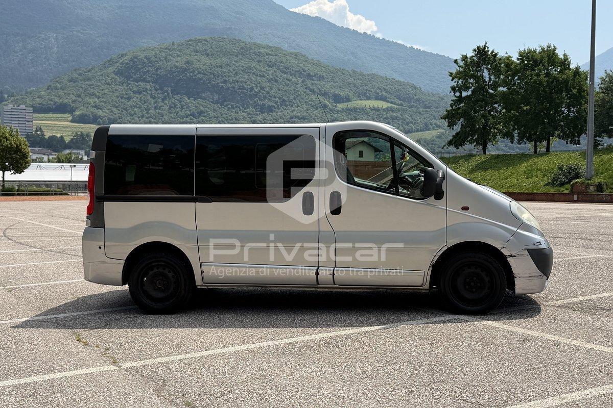 OPEL Vivaro 27 2.0 CDTI 120CV PC-TN Combi 9 posti