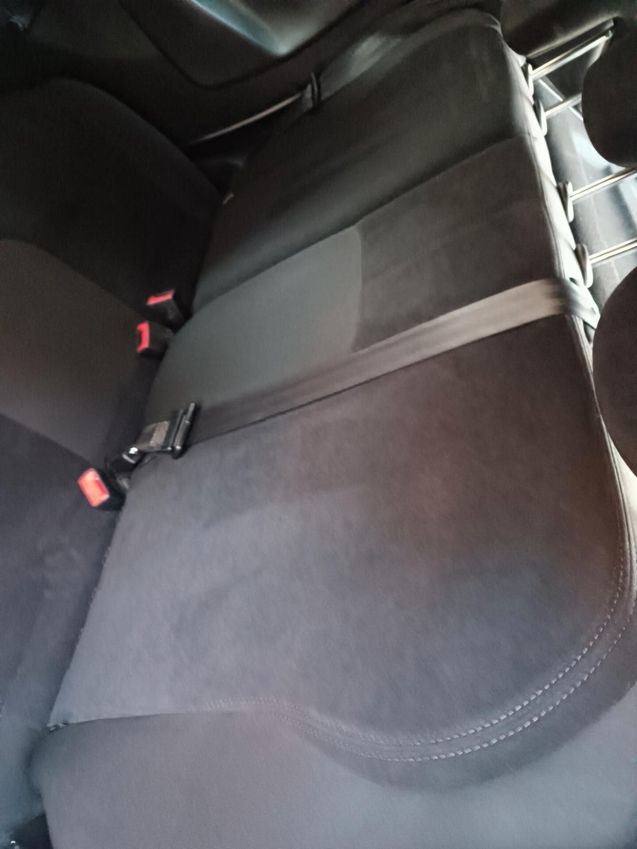 Lancia Ypsilon 1.2 69 CV 5 porte GOLD BI COLOR