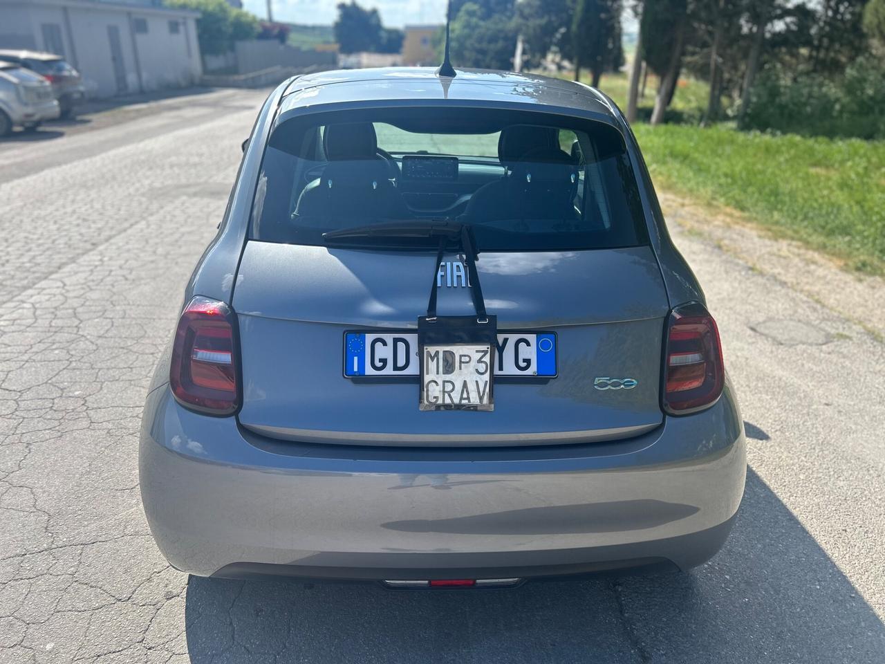 Fiat 500 500e Berlina 42 kWh Passion