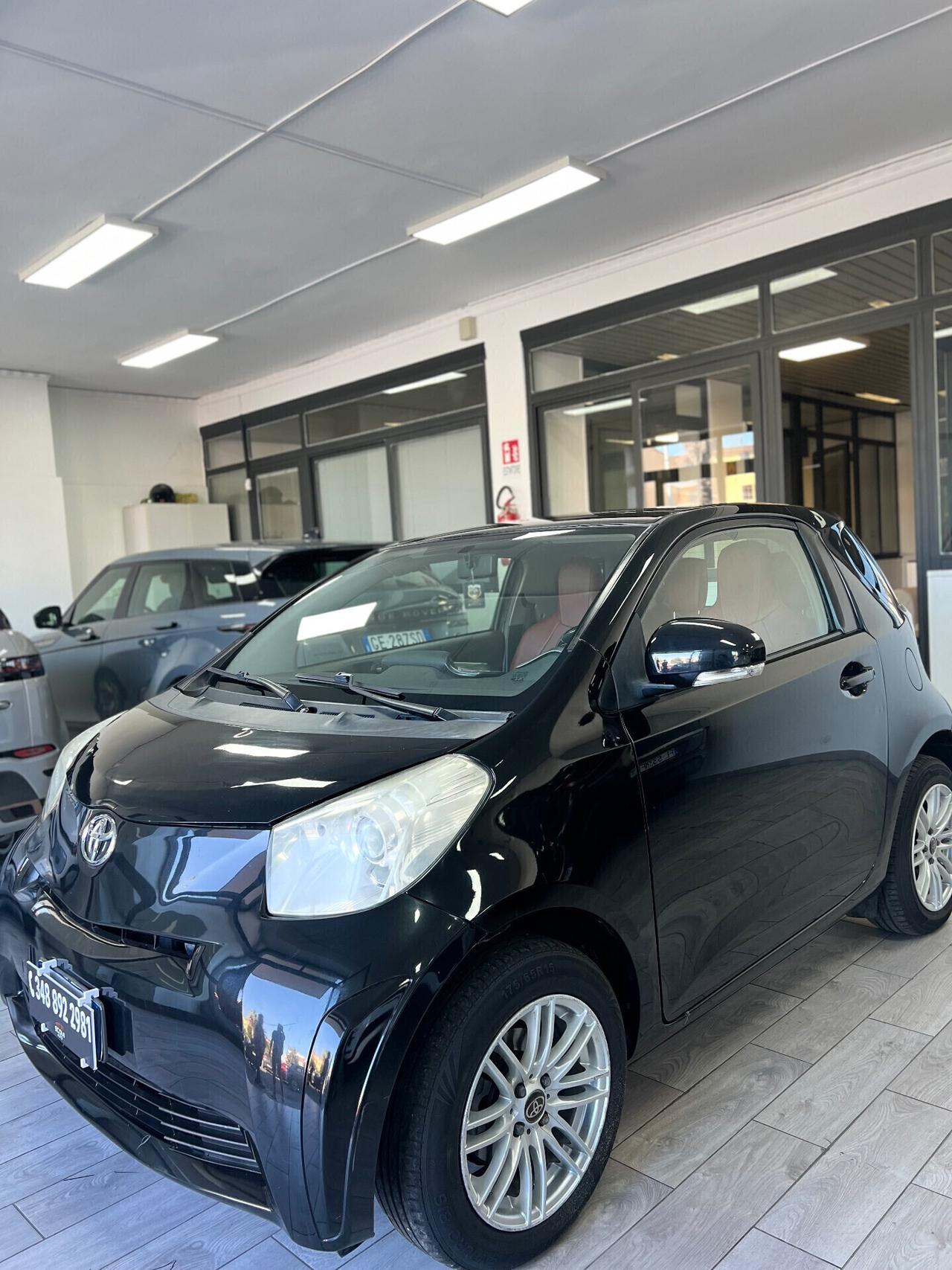 Toyota iQ 1.0 Multidrive