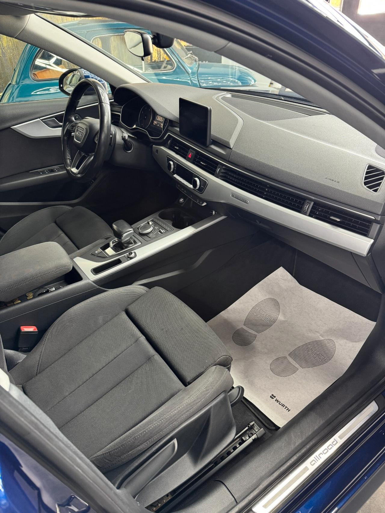 Audi A4 allroad 3.0 TDI 218 CV S tronic Business Evolution