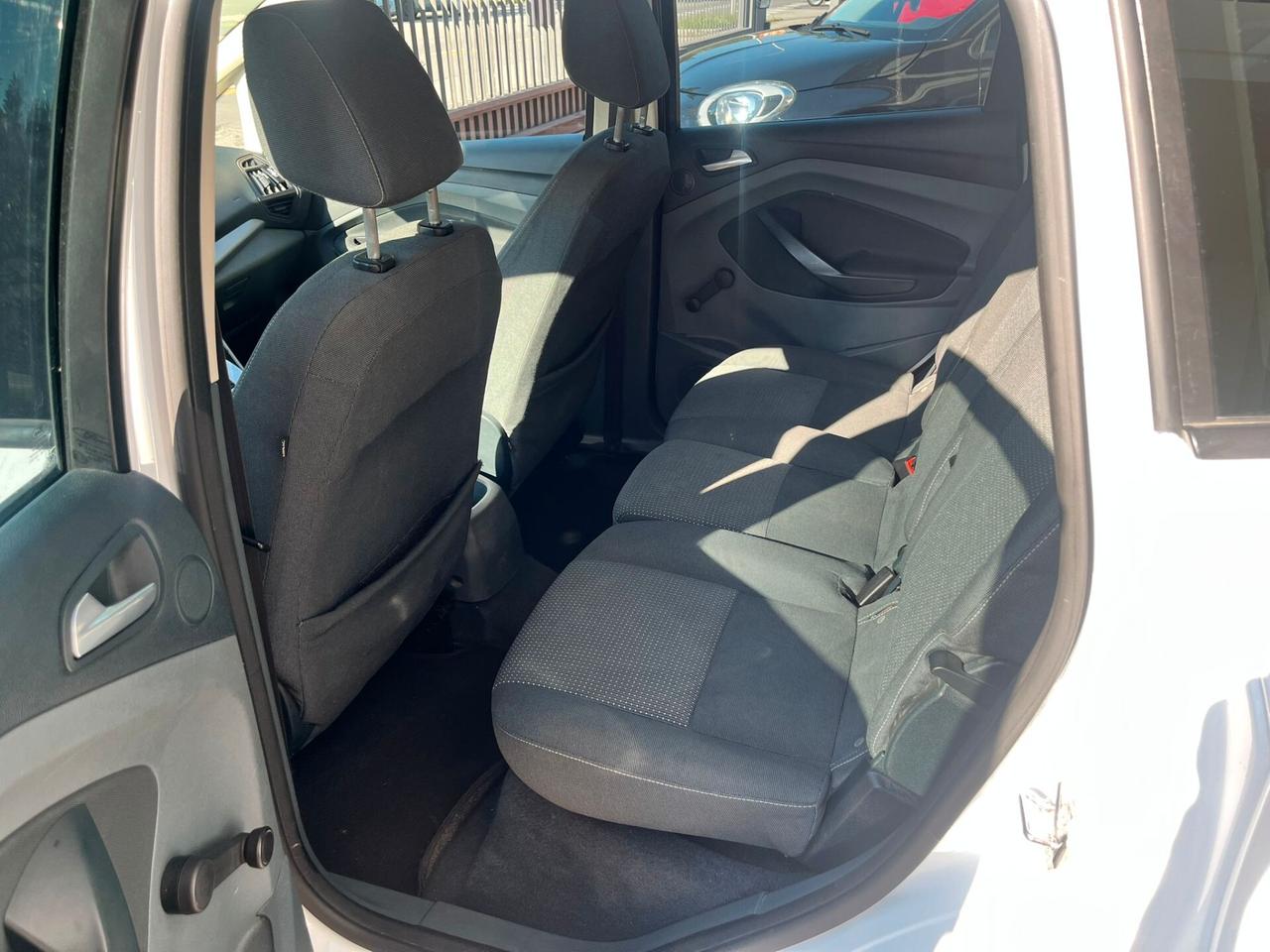 Ford C-Max 2.0 TDCi 115CV Powershift Titanium