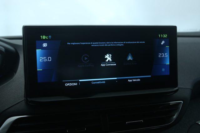 PEUGEOT 3008 Hybrid 225 e-EAT8 Allure Pack