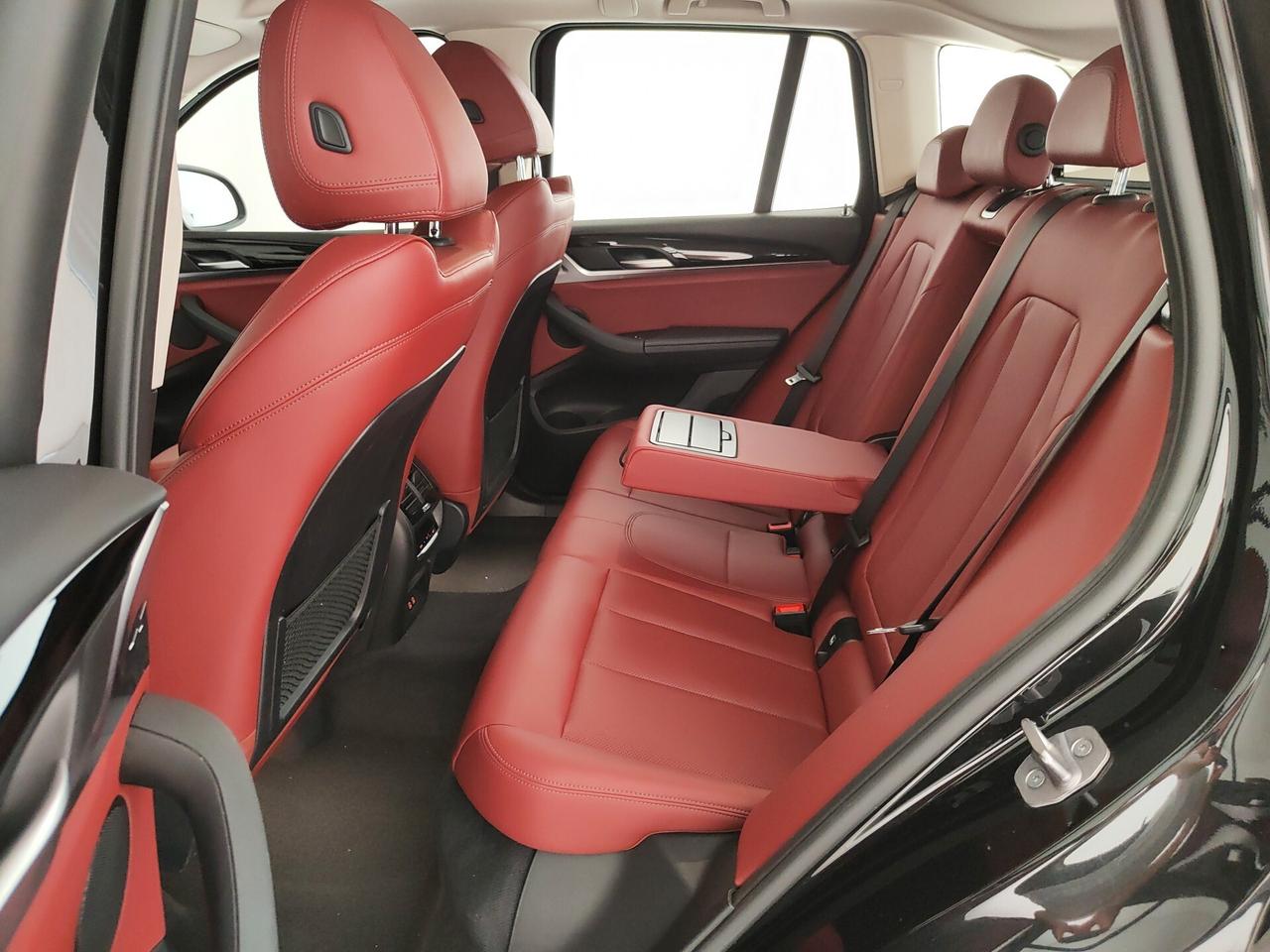 Bmw X3 sDrive18d 48V