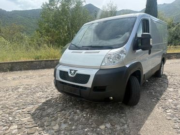 Peugeot Boxer 2.2 HDi 120Cv 6M-Corto e basso-