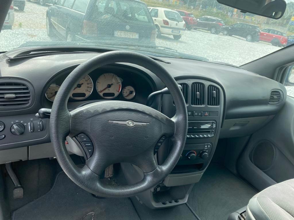 Chrysler Voyager 2.8 CRD 150 cv cat LX Leather Automatica
