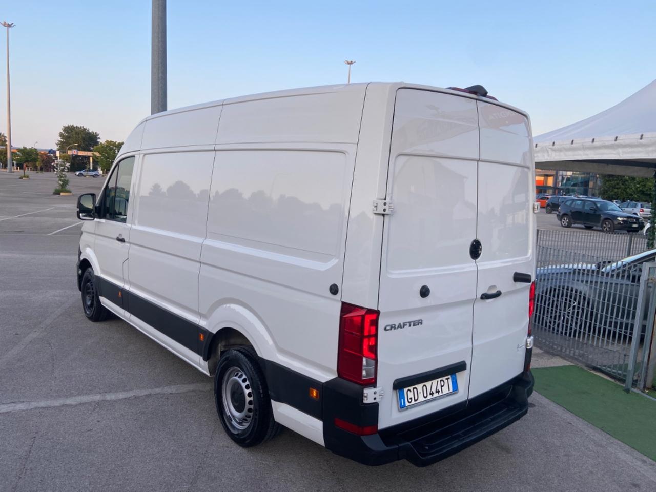 Volkswagen Crafter 35 Tetto alto passo lungo 2.0 2021