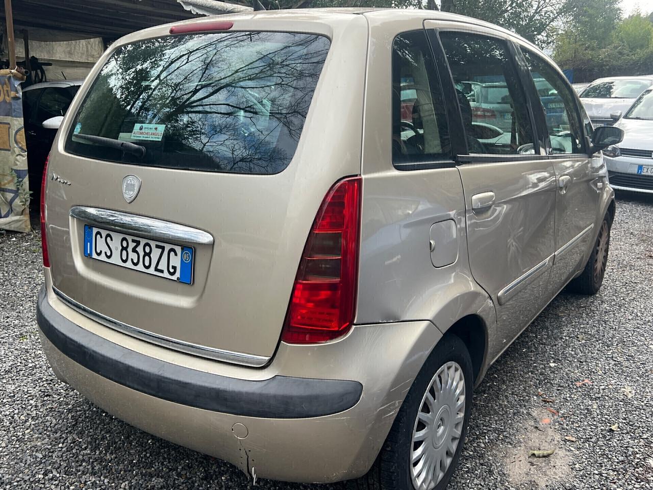 Lancia MUSA 1.4 16V 95cv km 120.000 euro4