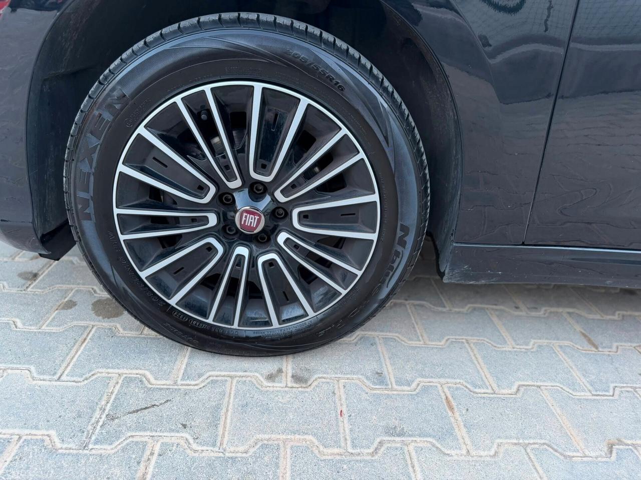 Fiat Tipo 1.6 Mjt SeS 5P 131cv Business