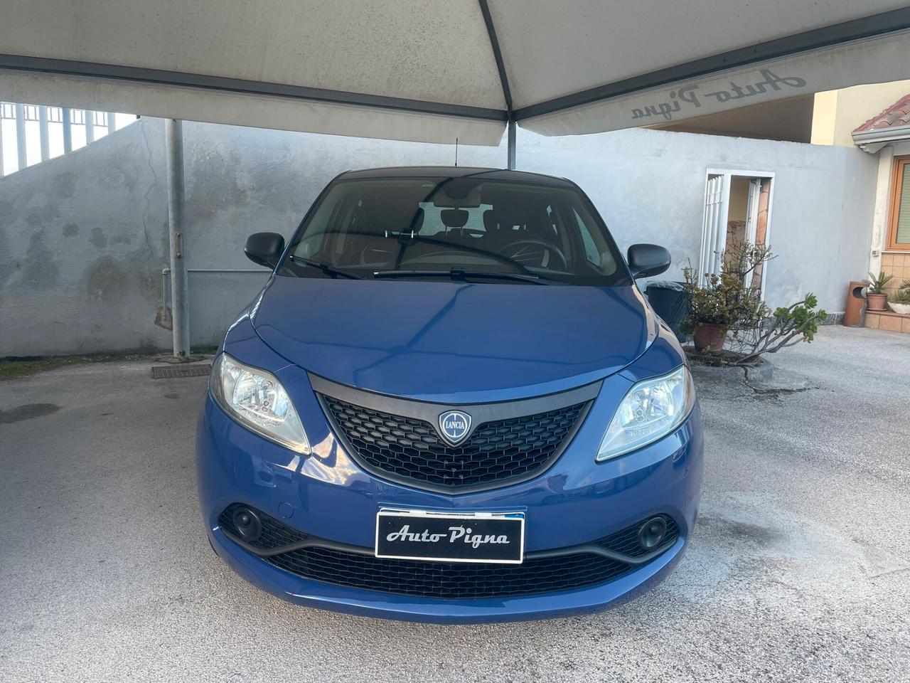 Lancia Ypsilon 1.3 MJT 16V 95 CV 5 porte
