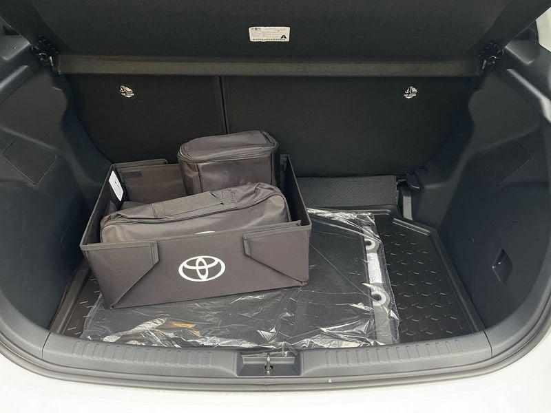 Toyota Yaris 1.5h Active - NUOVO