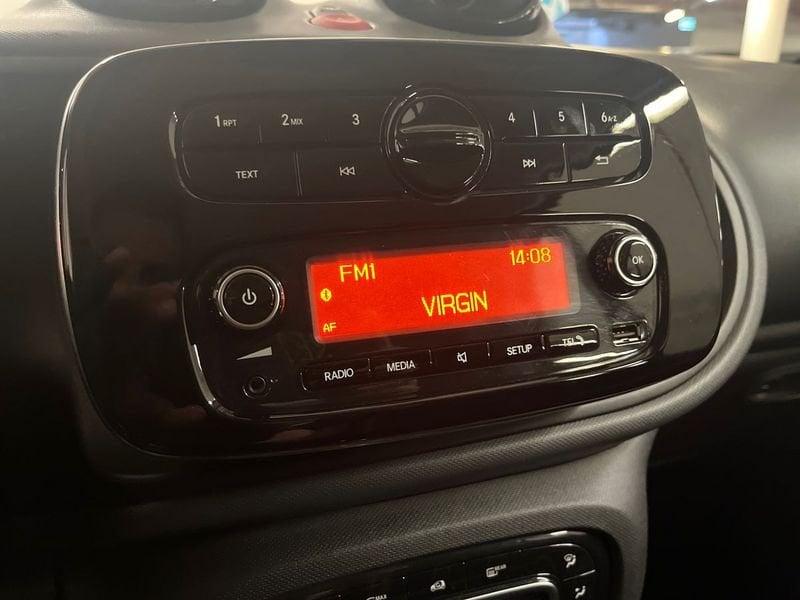 smart fortwo EQ Pure 22kw