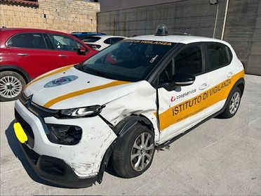 Citroen C3 BlueHDi 100 S&S Van Feel sinistrato incidentato